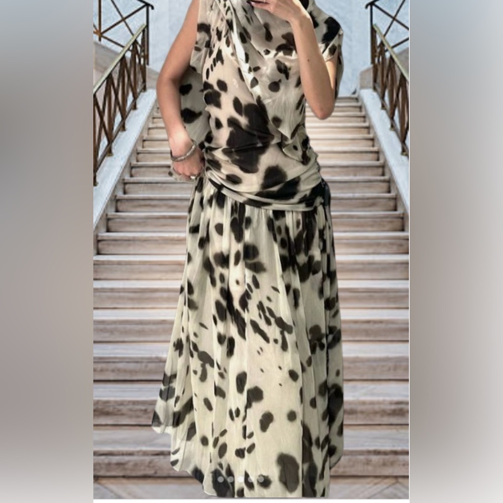 ZARA VOLUMINOUS ANIMAL PRINT DRESS BLACK/IVORY
#zara limited #chic dress - Picture 3 of 8